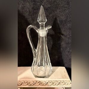 Heisey Cruet Medium Flat Panel Pattern Antique 8" 1909-1929. #353 Clear